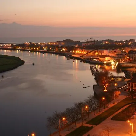 Vila Do Conde Holidays Flat Apartment *